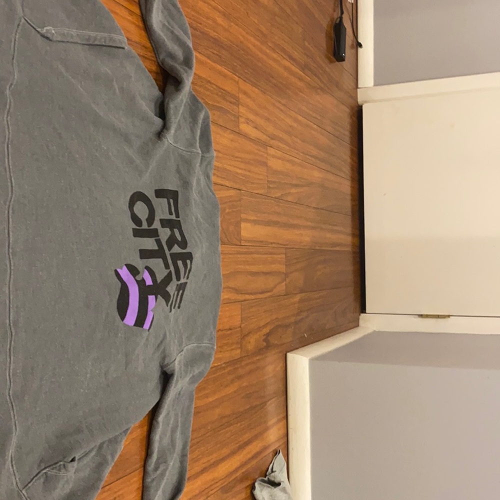 free city zip up